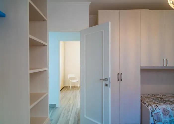 Molo B * Portoferraio